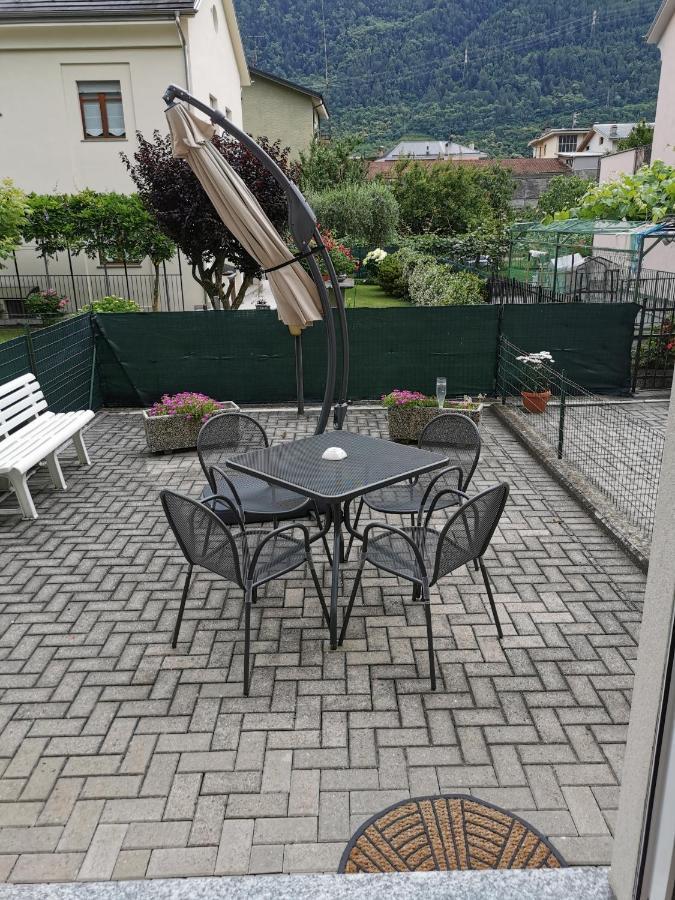 Apartamento Residenza Le Torri Tirano Exterior foto