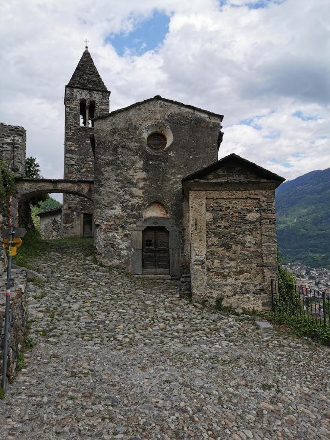 Apartamento Residenza Le Torri Tirano Exterior foto